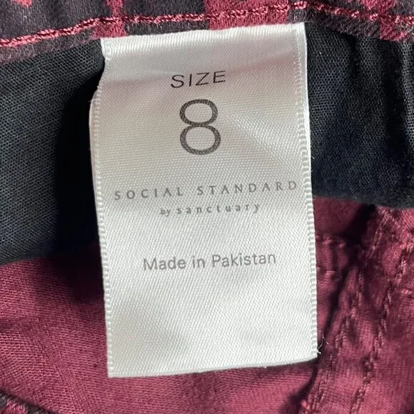 Social Standard Skinny Ankle Jeans Pants Womens Size 8 Red New - Picture 8 of 16